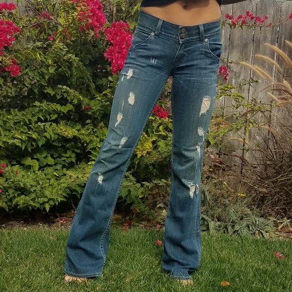 Hudson Signature Bootcut Distressed Size 26 - Picture 1 of 6